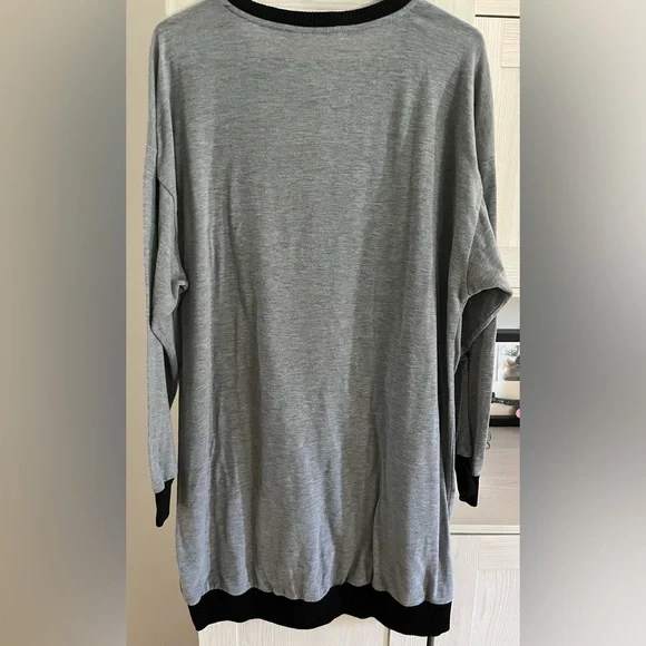 SOLD Disney's Women's Nightmare Before Christmas Sleepshirt - Picture 3 of 7